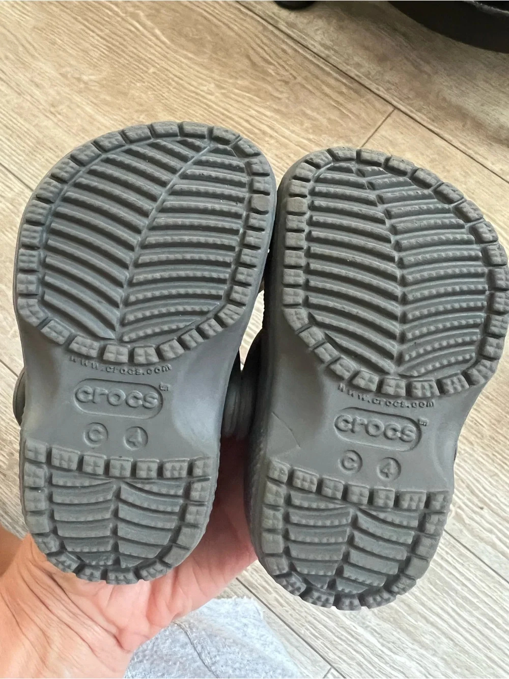 CROCS Kids Classic Clog in Gray